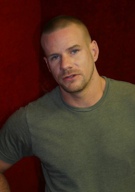 Nice american buddies muscular Chris Dano and beefcake Park Wiley have a good oral sex