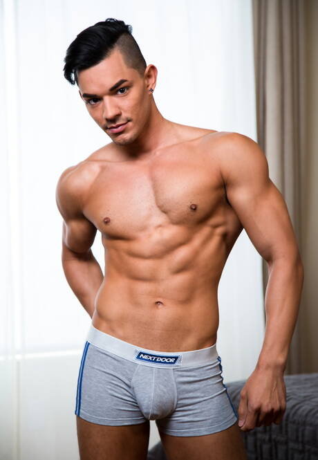 Nice american boys beefcake Dante Martin and stud Ethan Slade in hot homosexual action