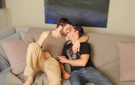 Two american guys hairy stud Tommy Defendi and husky guy Bobby Hart fuck ass after sucking cock