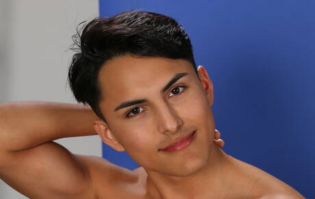 Marco Montgomery and latin muscular Jimmy Durano fuck after blowjob