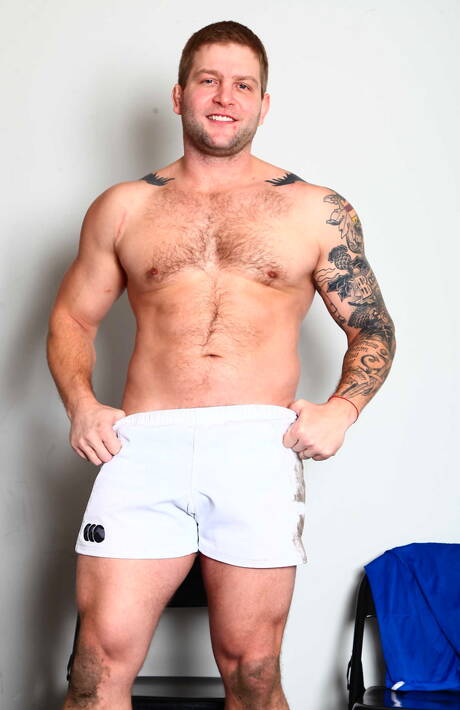 American gay bear Colby Jansen and australian hairy stud Woody Fox sucking and screwing each other outdoor