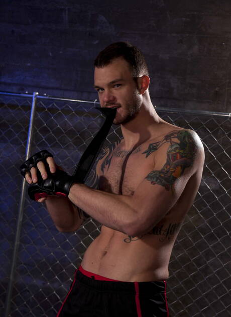 American tough guy Cliff Jensen and hunky guy Ethan Cruz fuck ass after sucking and fisting