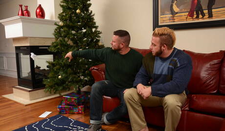 Horny boys Luke Adams, Aaron Bruiser and Charlie Harding in hot 3some ass bang