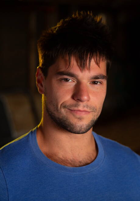 Nice american buddies husky guy Aspen and strongman Elliot Finn in hot ass bang