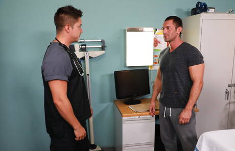 Nice american buddies hunky guy Alexander Garrett and muscular Adrian Suarez fuck after blowjob