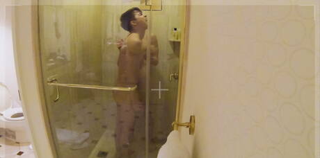 Sexy americans, pretty boy Evan Parker and twink Andy Taylor sucking and fucking each other in shower
