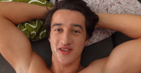 Czech muscular Jerome Exupery and beefy Evan Ramsay have a hot sex