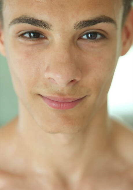 Russian tough guy Andrei Karenin jack off his dick