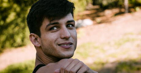 Two american guys husky guy Justin Matthews and tough guy Elliot Finn in hot anal sex outside