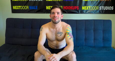 Hot american boys otter Julian Brady and hot twink Ryan Jordan have a good oral sex outside