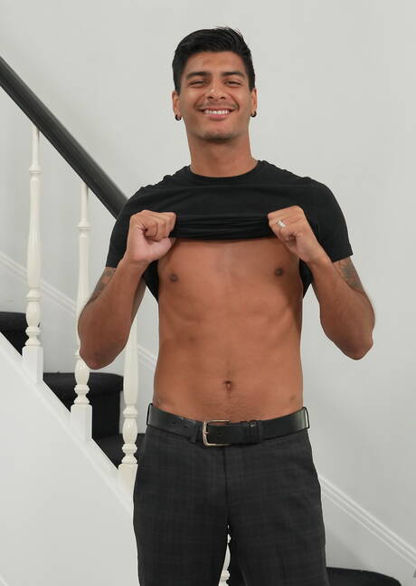 Hot american guys pretty boy Apollo Fates and hunk Micah Martinez sucking and fucking each other in kitchen