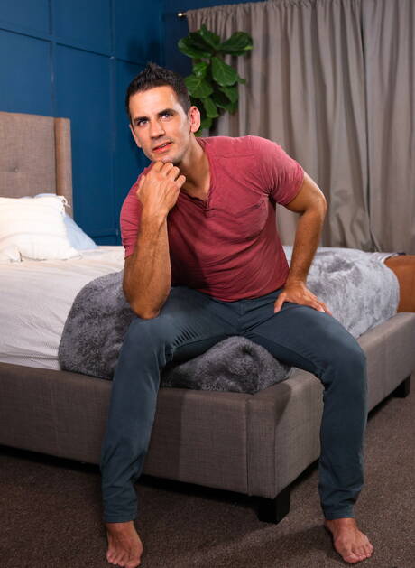 Hot stud Lachlan and sensual buddy Vic Ryder in hot homosexual scene