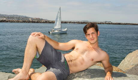 American tough guy Manny and stud Archie have a hot couple sex on beach