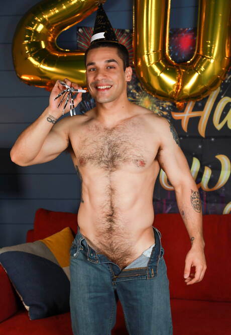 Nice american buddies hunk Roman Todd and hairy stud Andrew Miller have anal sex