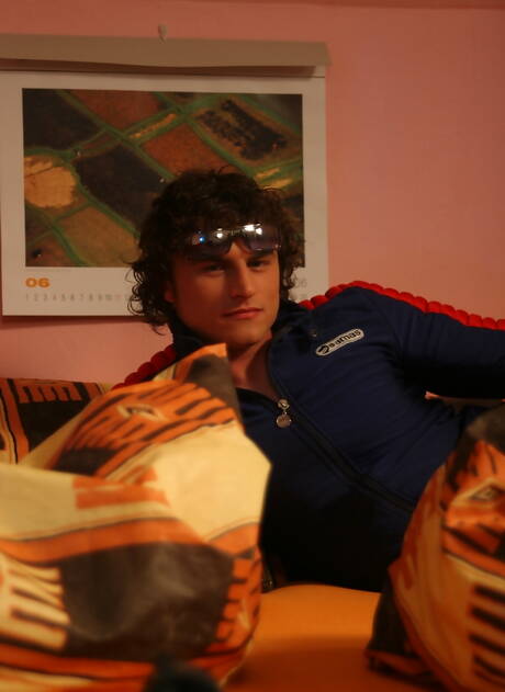 Czech stud Cameron Jackson and hunk Sebastian Stone in hot homosexual scene