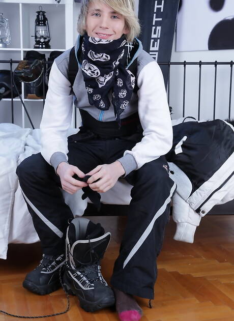 Beautiful boy Mickey Moon and czech twink Tim Walker fuck after dick sucking