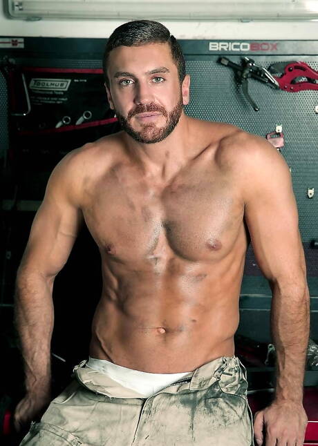 Latino bull Emir Boscatto and  Sergyo make a love