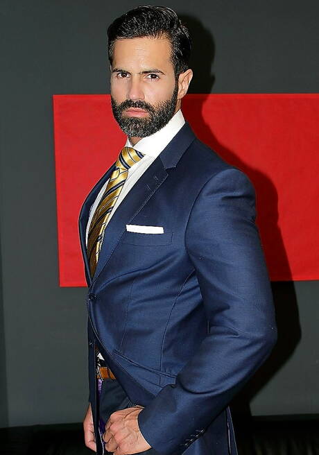 Spanish bear Dani Robles and italian hot bear Max Duro in cock sucking scene