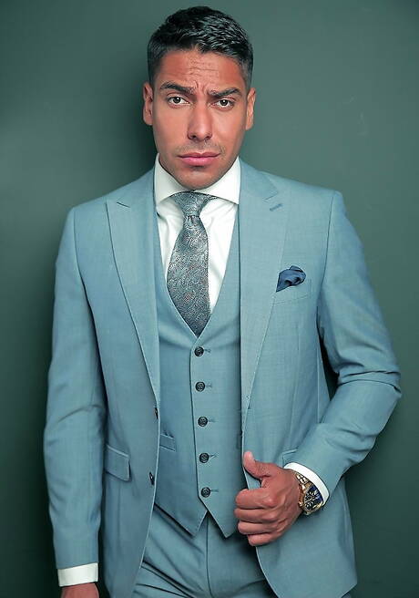 Strongman Andy Star and superstud Salvador Mendoza in hot anal sex