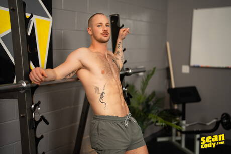 Hot guys Justin, Evan and Drew Ryan have a hot threesome sex