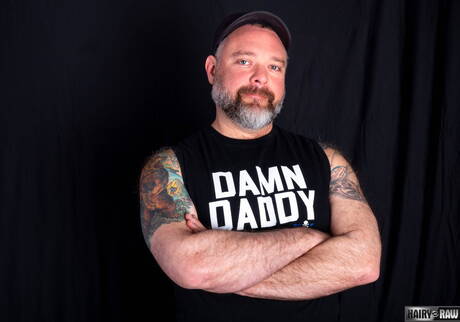 American gay bear Kurt Jacobs posing nude and showing tight butt