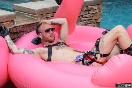 Strongman Declan Moore posing nude and showing nice ass