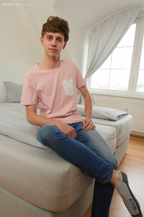 Young Drew Huxley posing nude and showing hot butt